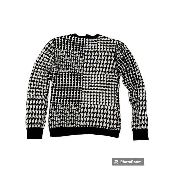 90s Vintage Houndstooth Sweater - Picture 2 of 2